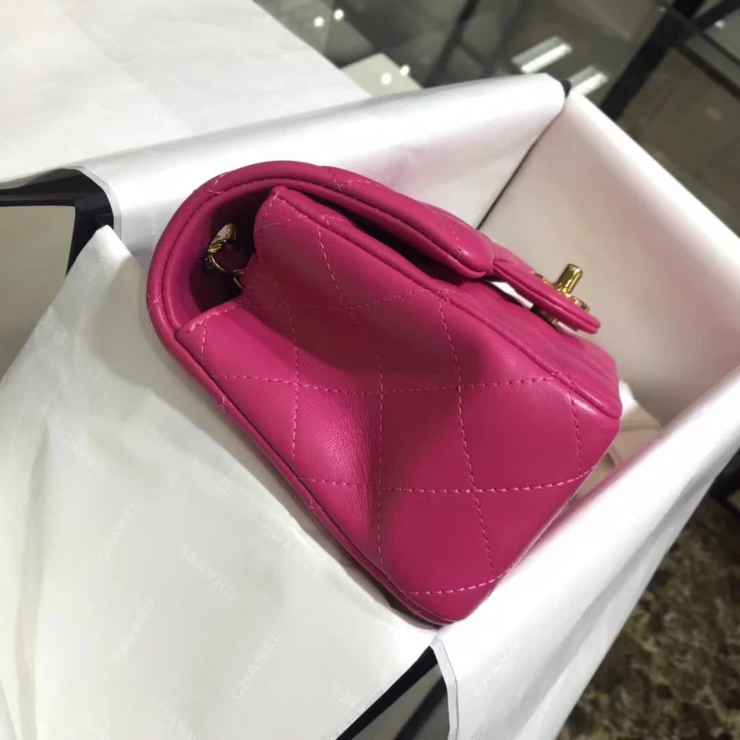 Chanel 香奈儿 Classic Flap  小羊皮 玫红色 20cm 金