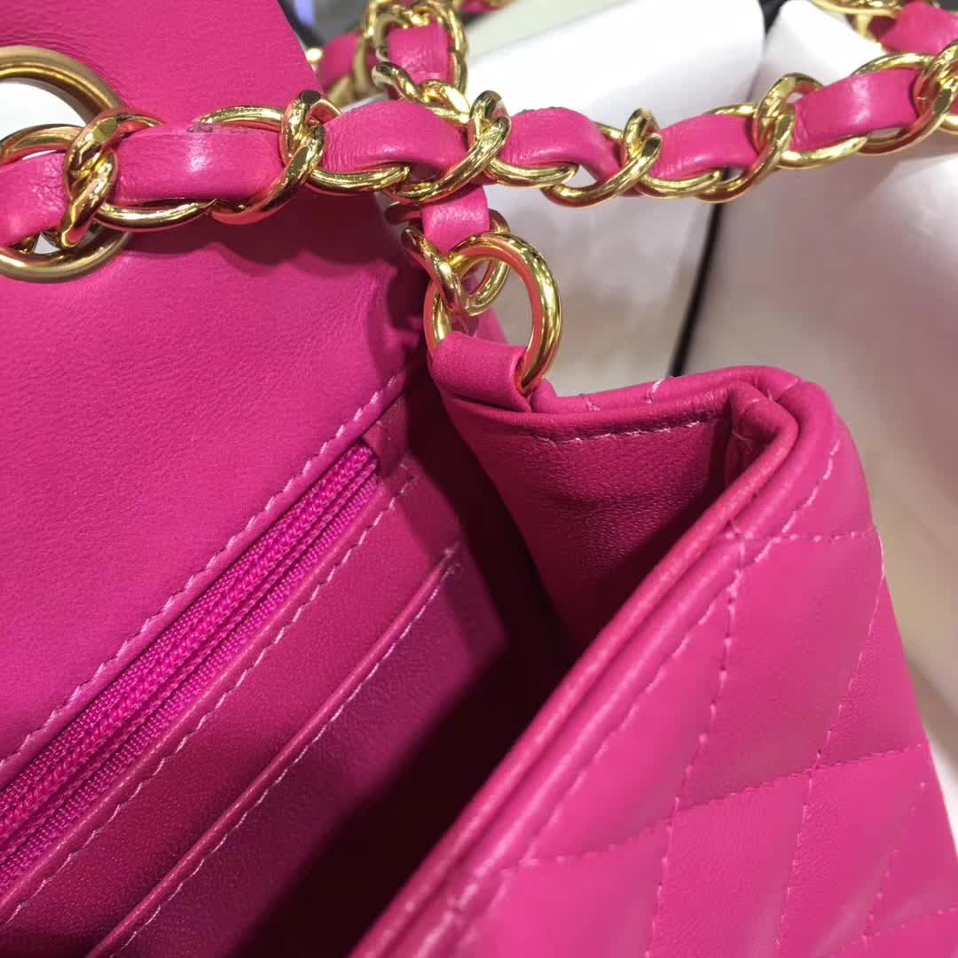 Chanel 香奈儿 Classic Flap  小羊皮 玫红色 20cm 金