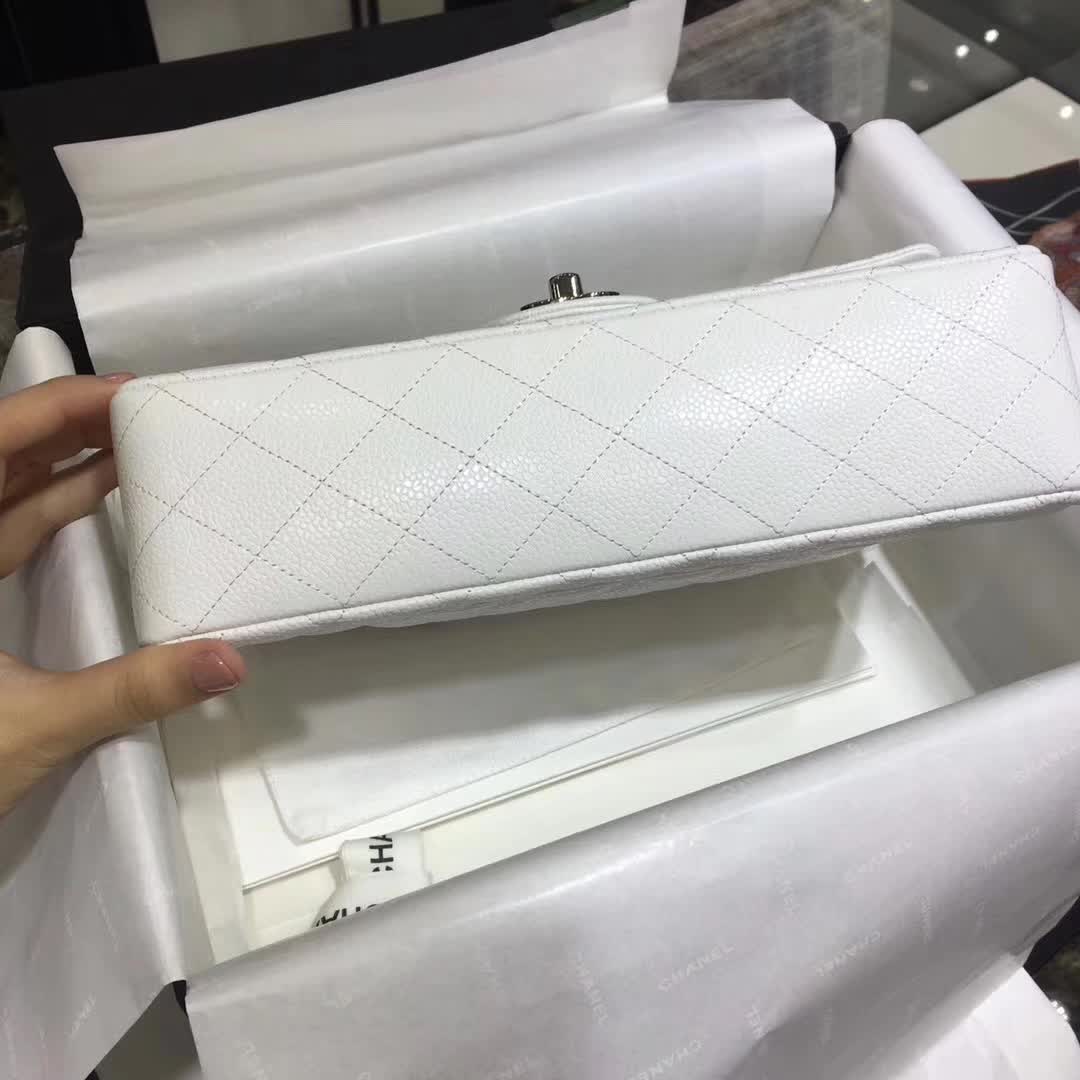 Chanel 香奈儿 Classic Flap 鱼子酱 白色 25cm  银五金