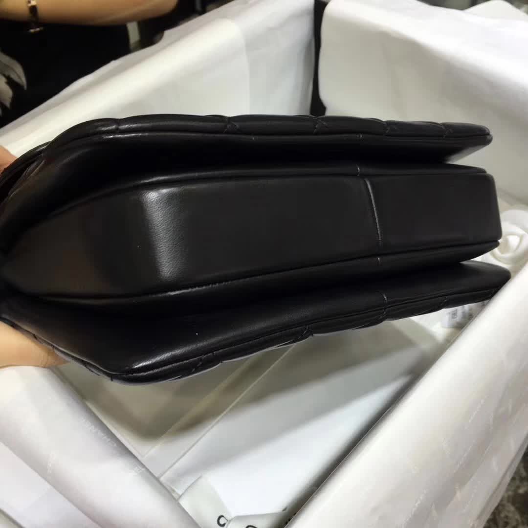 Chanel 香奈儿 Trendy 小羊皮 黑色 25cm 金色