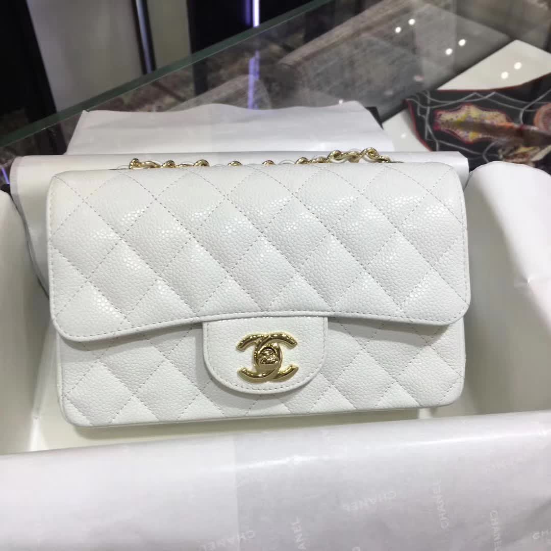 Chanel 香奈儿 CF 鱼子酱白色 20cm 车边款的