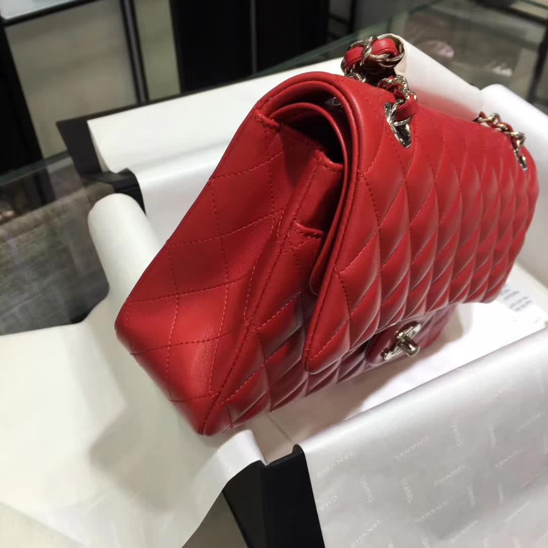 Chanel 香奈儿 Classic Flap 小羊皮 大红色 25cm  银五金