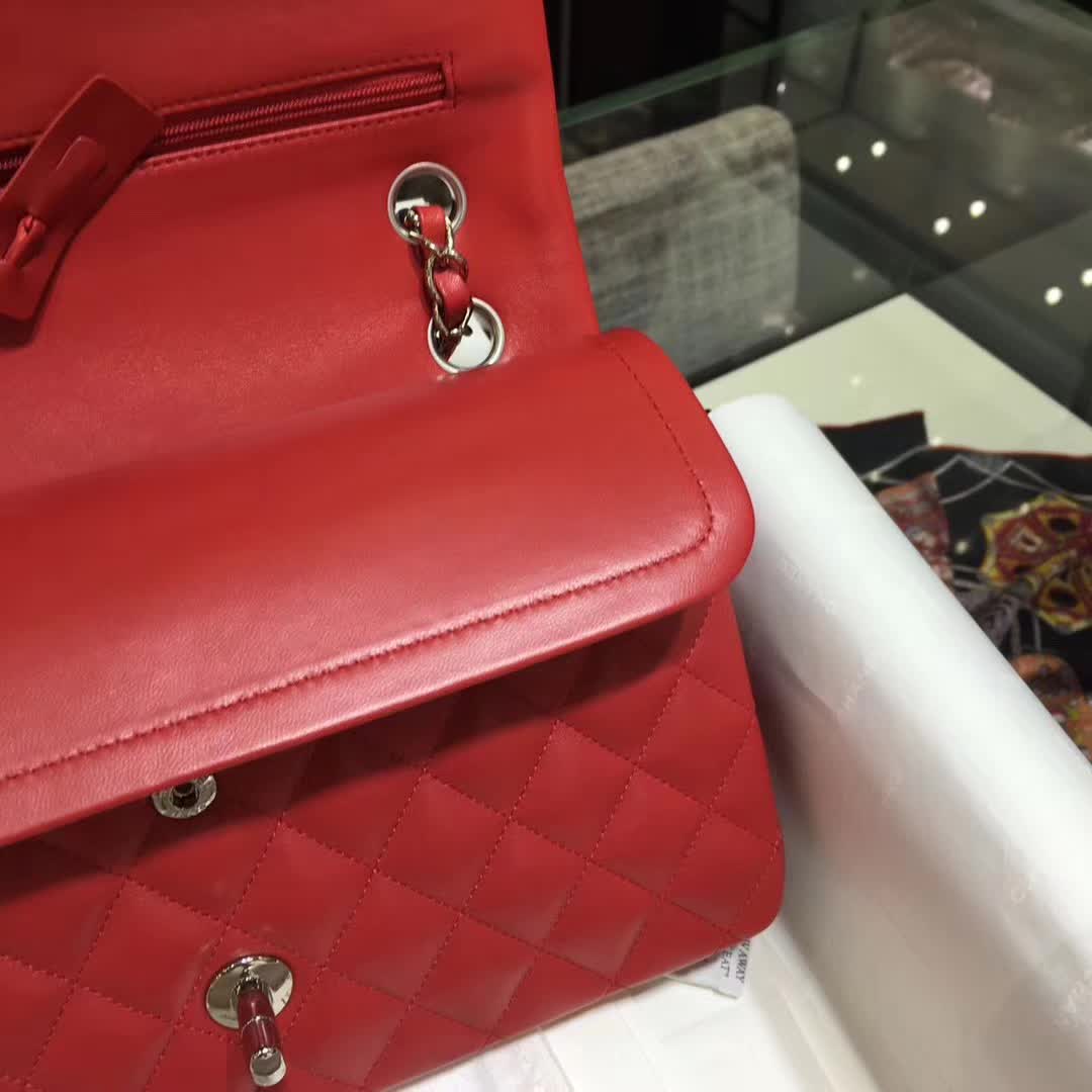 Chanel 香奈儿 Classic Flap 小羊皮 大红色 25cm  银五金