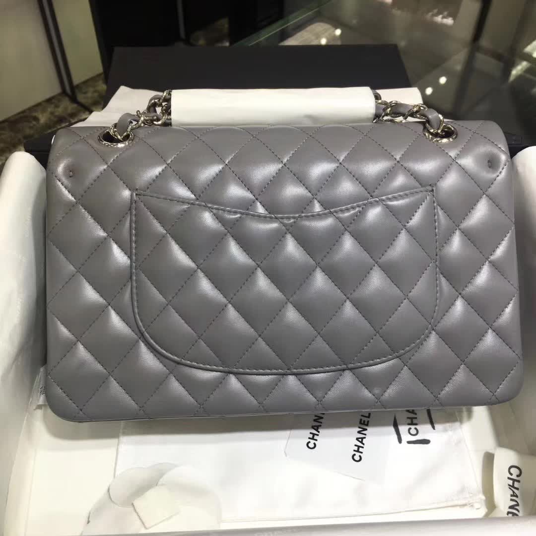 Chanel 香奈儿 Classic Flap 小羊皮 锡器灰 25cm 银扣