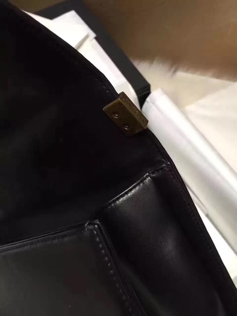 厂家直销 Chanel 香奈儿 Leboy  羊皮 黑色 25cm 古金五金
