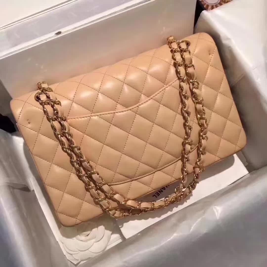 香奈儿一手货源 高端 Classic Flap 小羊皮 杏色 25cm 金扣