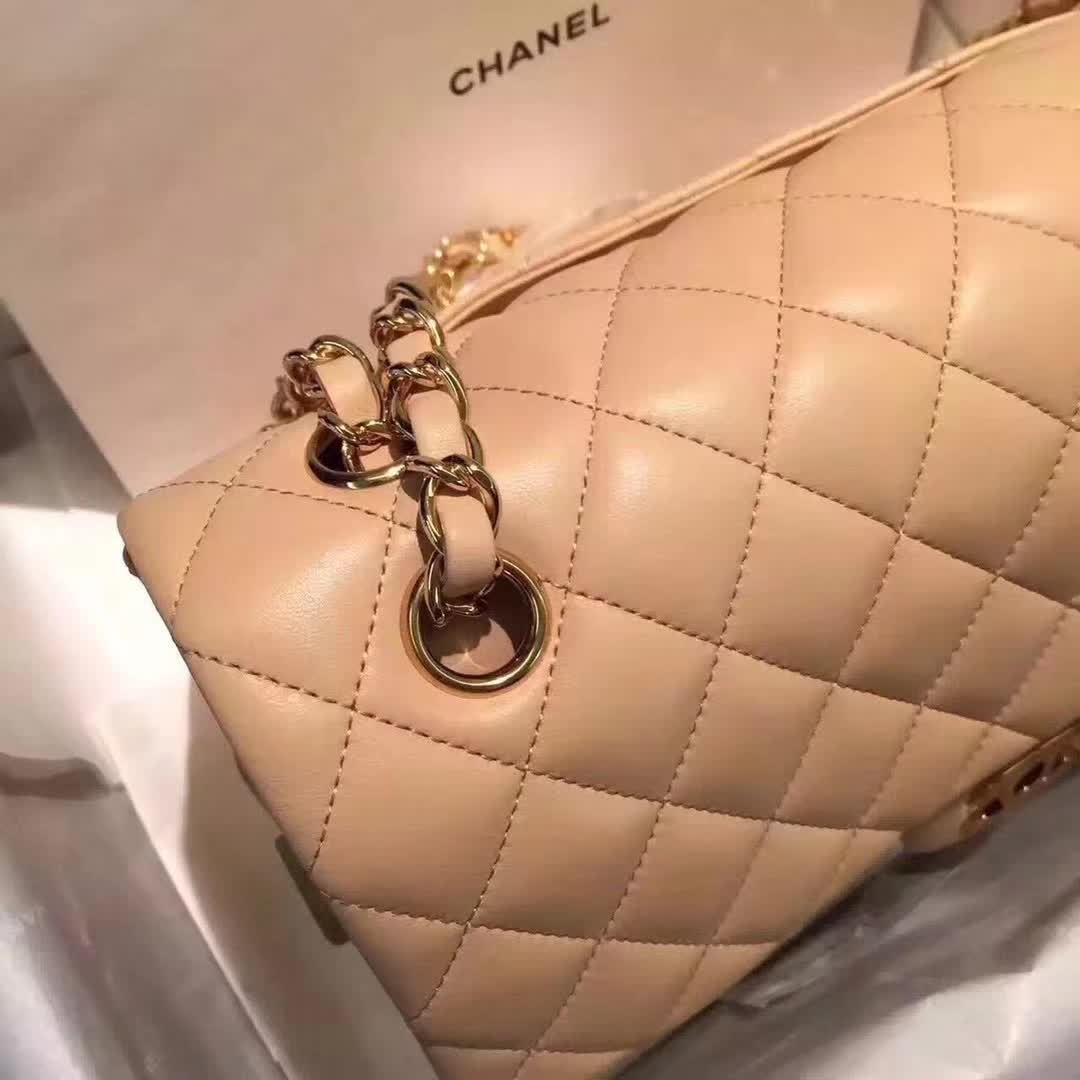 香奈儿一手货源 高端 Classic Flap 小羊皮 杏色 25cm 金扣