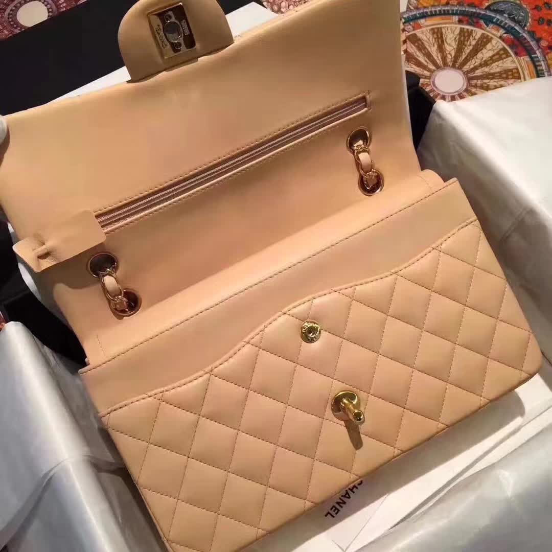 香奈儿一手货源 高端 Classic Flap 小羊皮 杏色 25cm 金扣