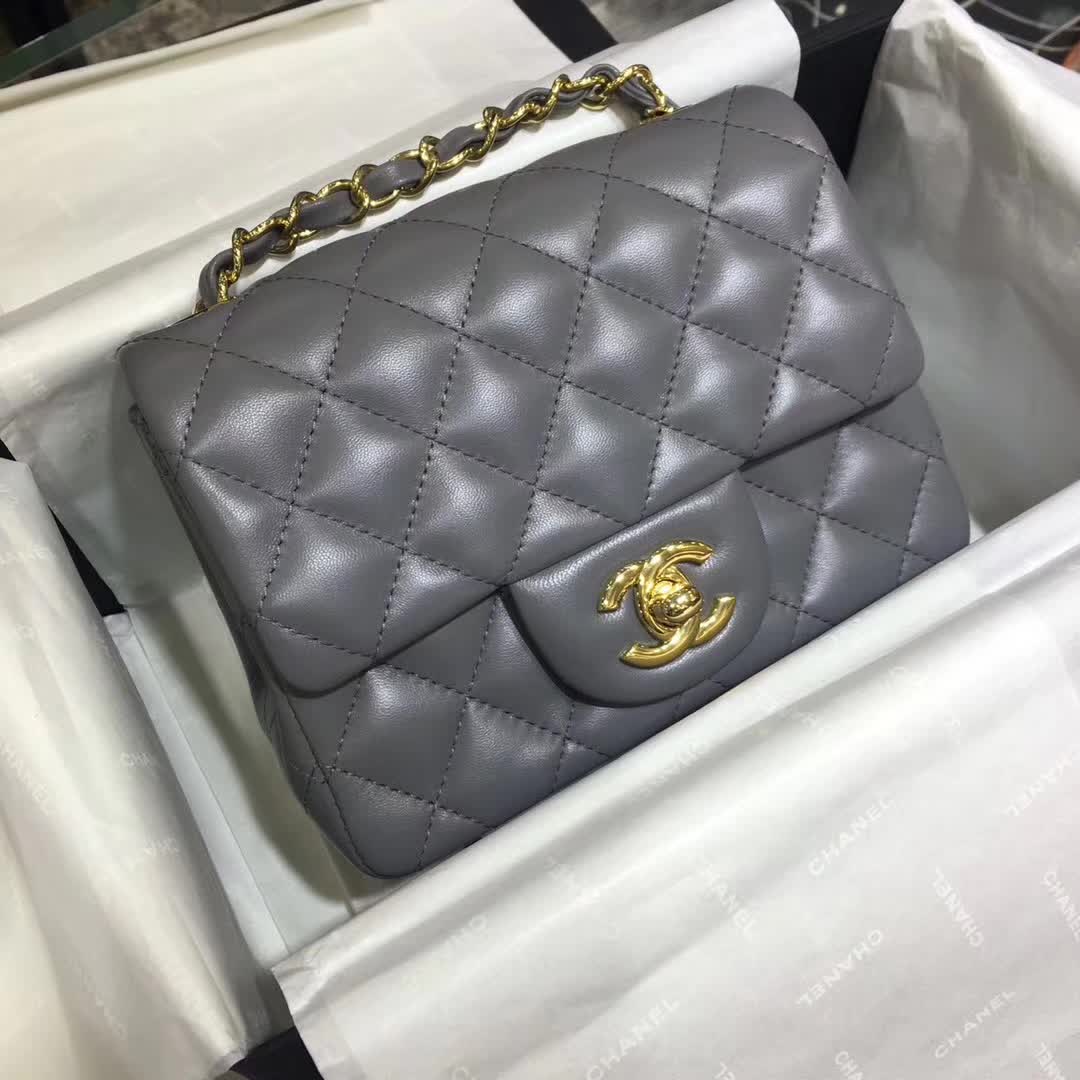 Chanel 香奈儿 Classic Flap 小羊皮 灰色 17cm  金扣