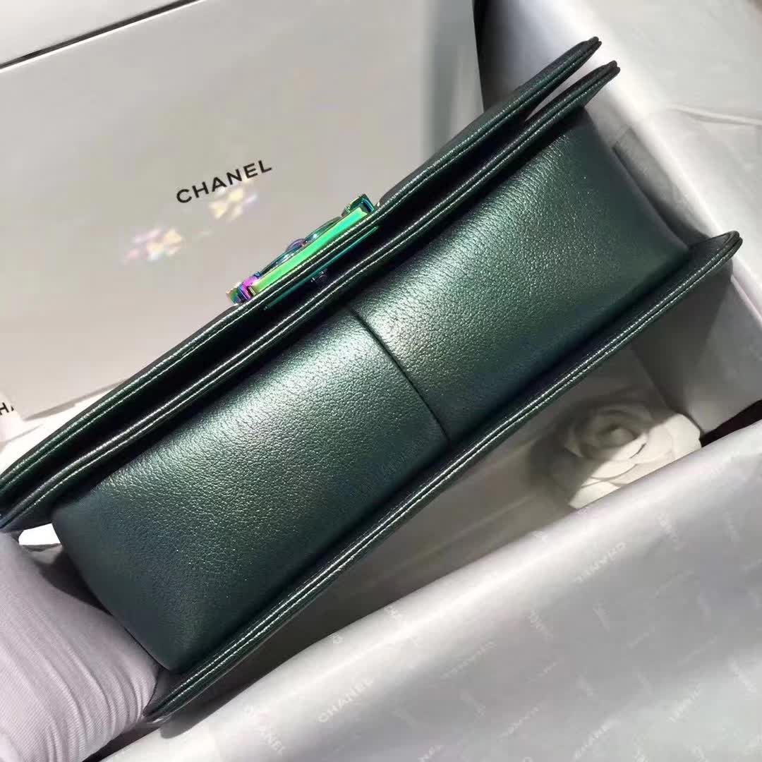 Chanel 香奈儿 Leboy 绵羊皮 绿色 25cm 彩金 厂家直销
