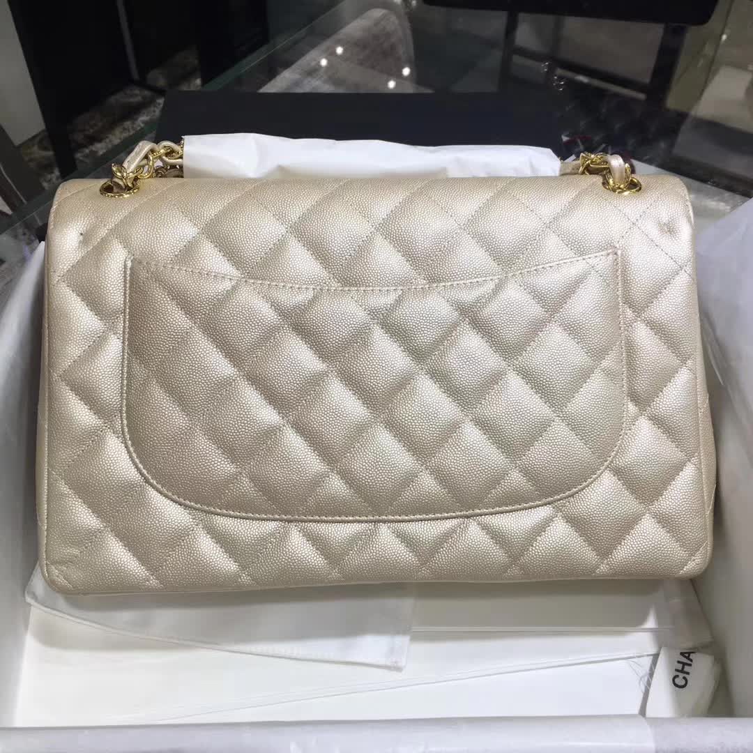 香奈儿女包批发 Classic Flap 鱼子酱 金色 30cm 金扣