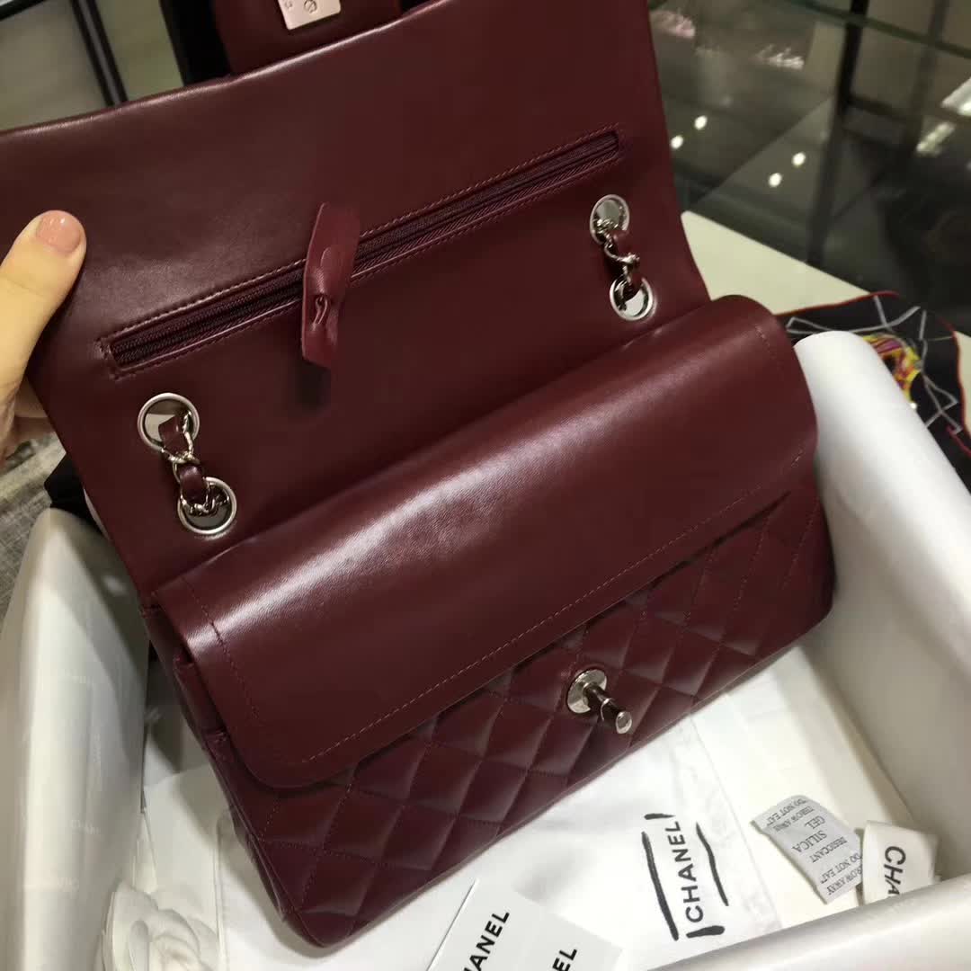 广州白云皮具城 香奈儿 Classic Flap 小羊皮  枣红 25cm 银五金