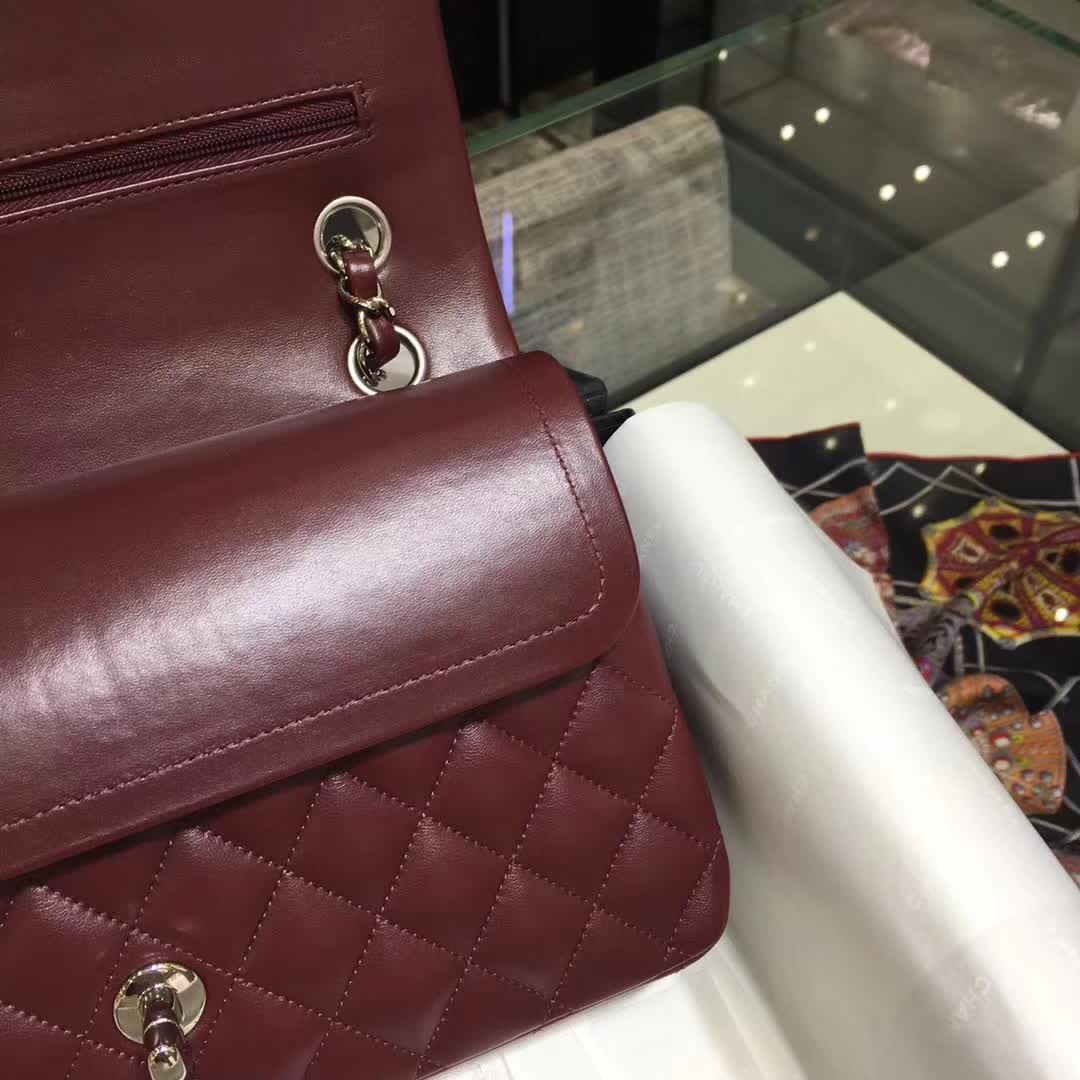 广州白云皮具城 香奈儿 Classic Flap 小羊皮  枣红 25cm 银五金