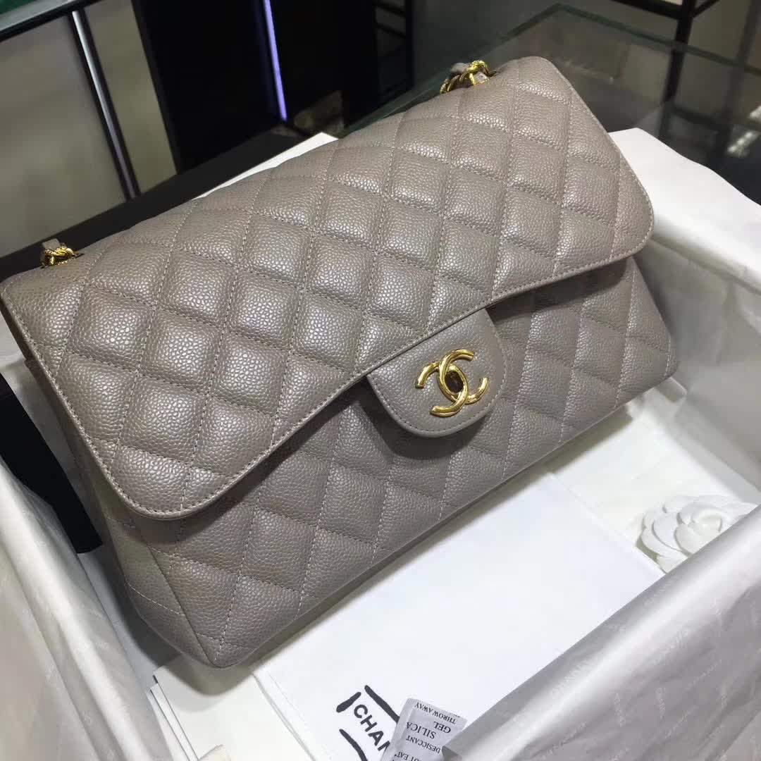 Chanel 香奈儿 Classic Flap 鱼子酱 灰色 30cm 金扣