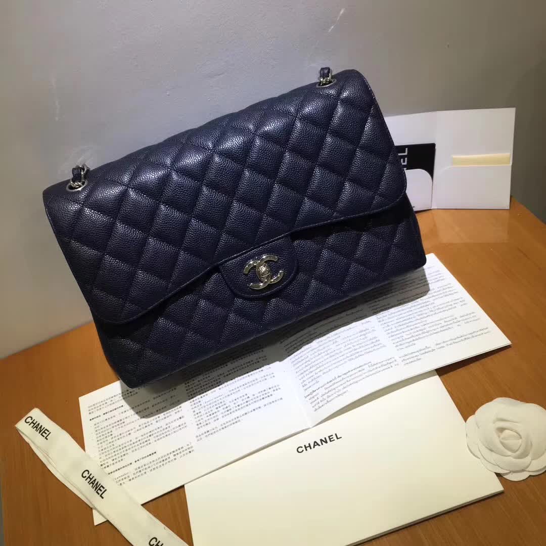 Chanel 香奈儿 Classic Flap 鱼子酱 海军蓝 30cm 银五金
