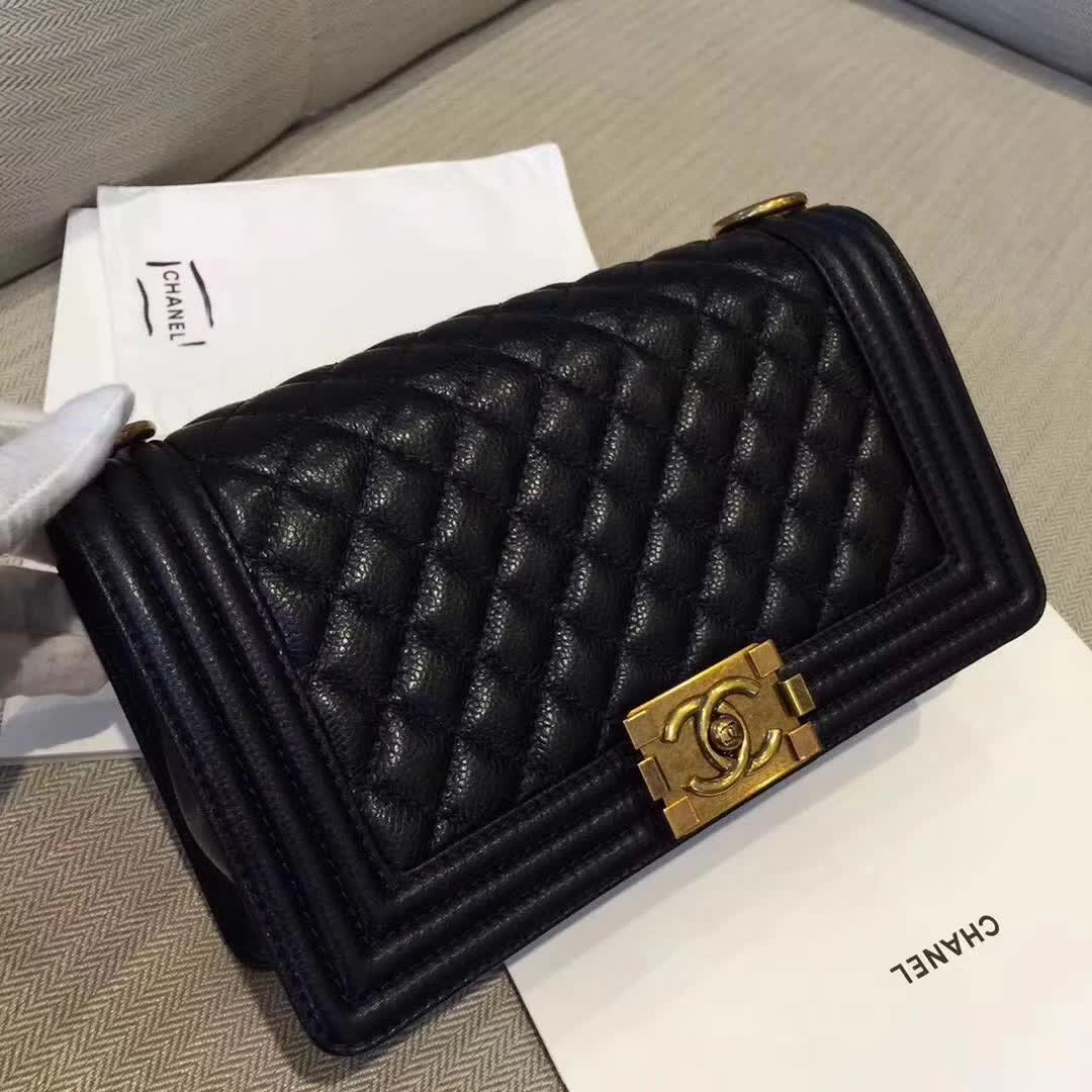 Chanel 香奈儿 Leboy  鱼子酱 黑色 25cm 古金五金