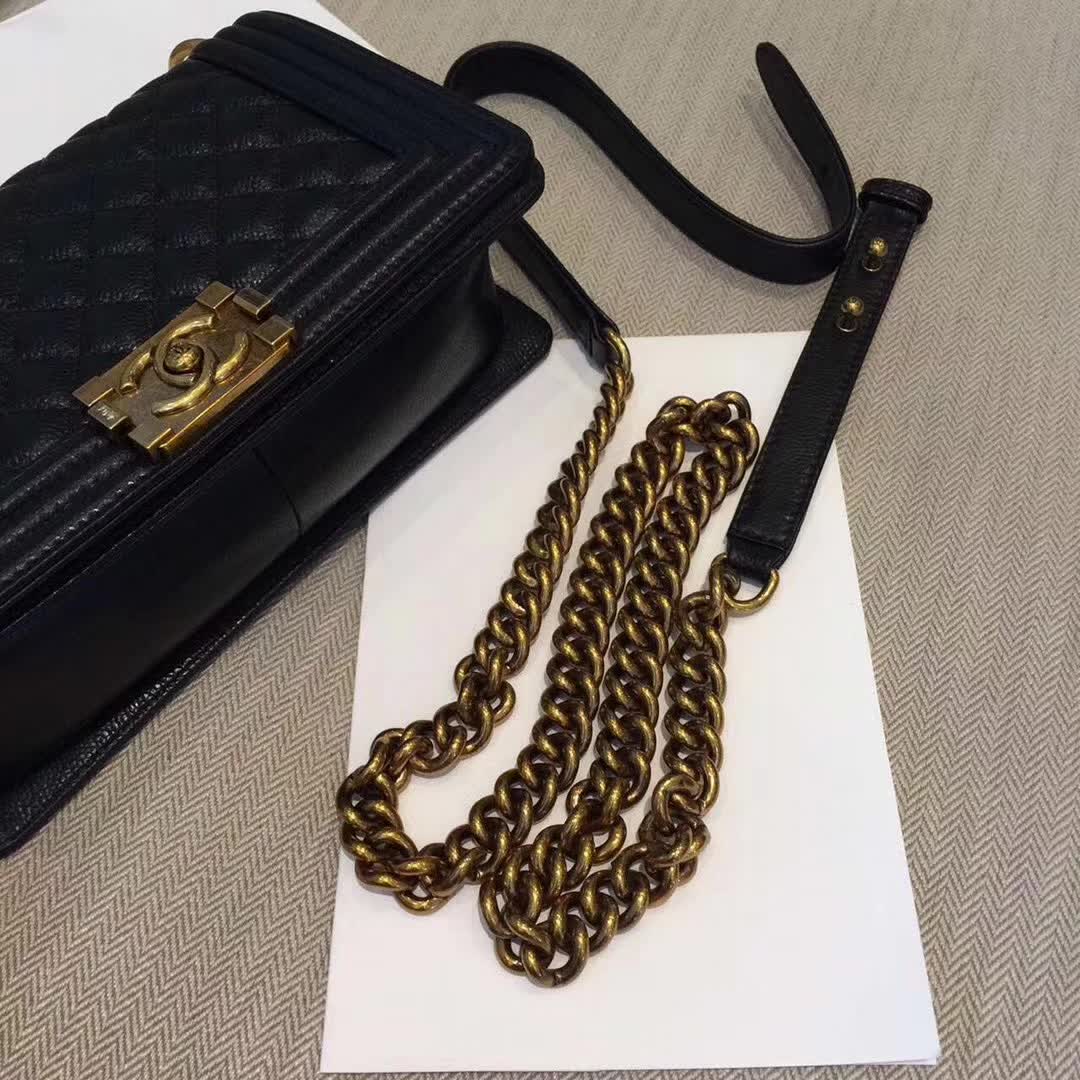 Chanel 香奈儿 Leboy  鱼子酱 黑色 25cm 古金五金