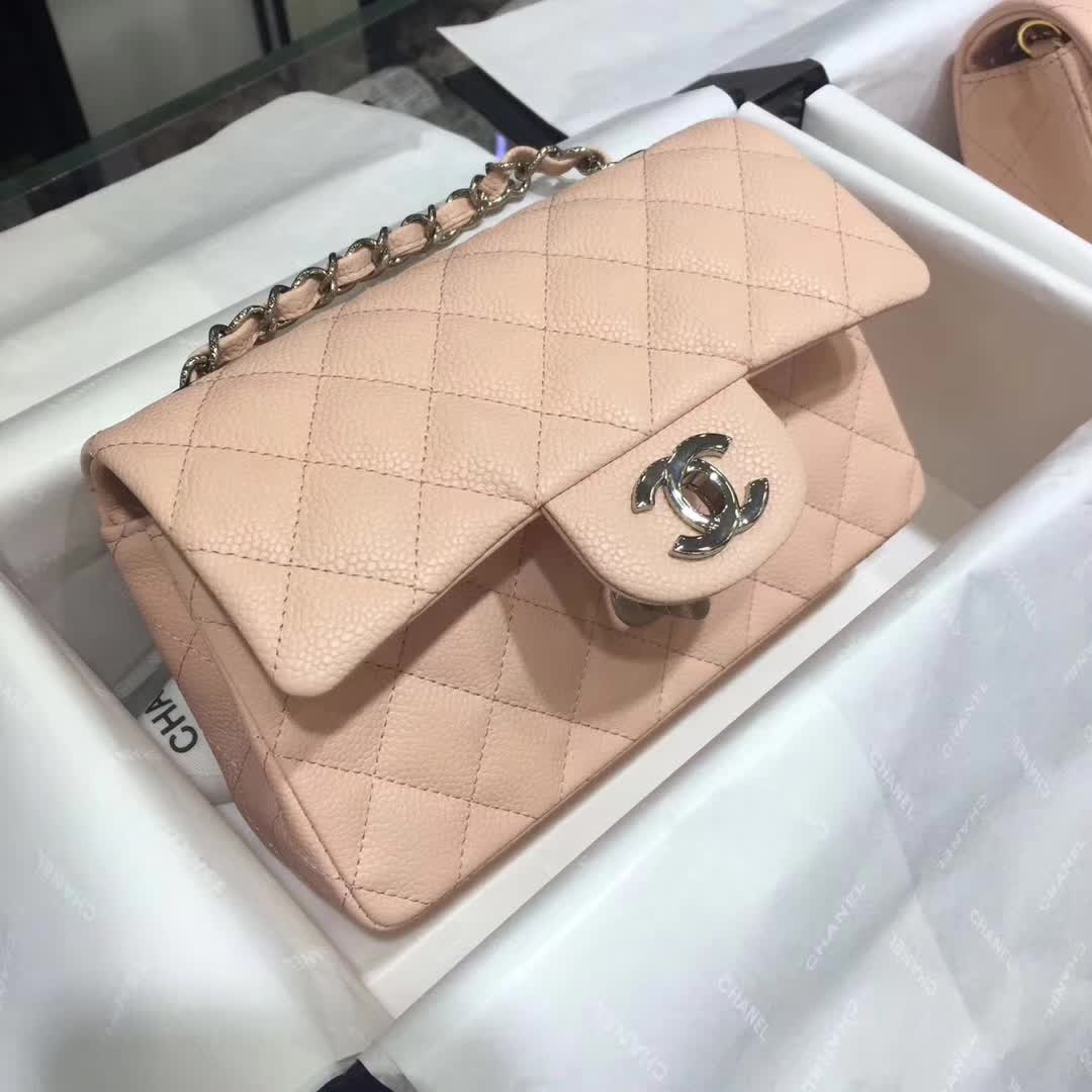 Chanel 香奈儿 Classic Flap 鱼子酱 裸粉色 20cm 银五金 现货