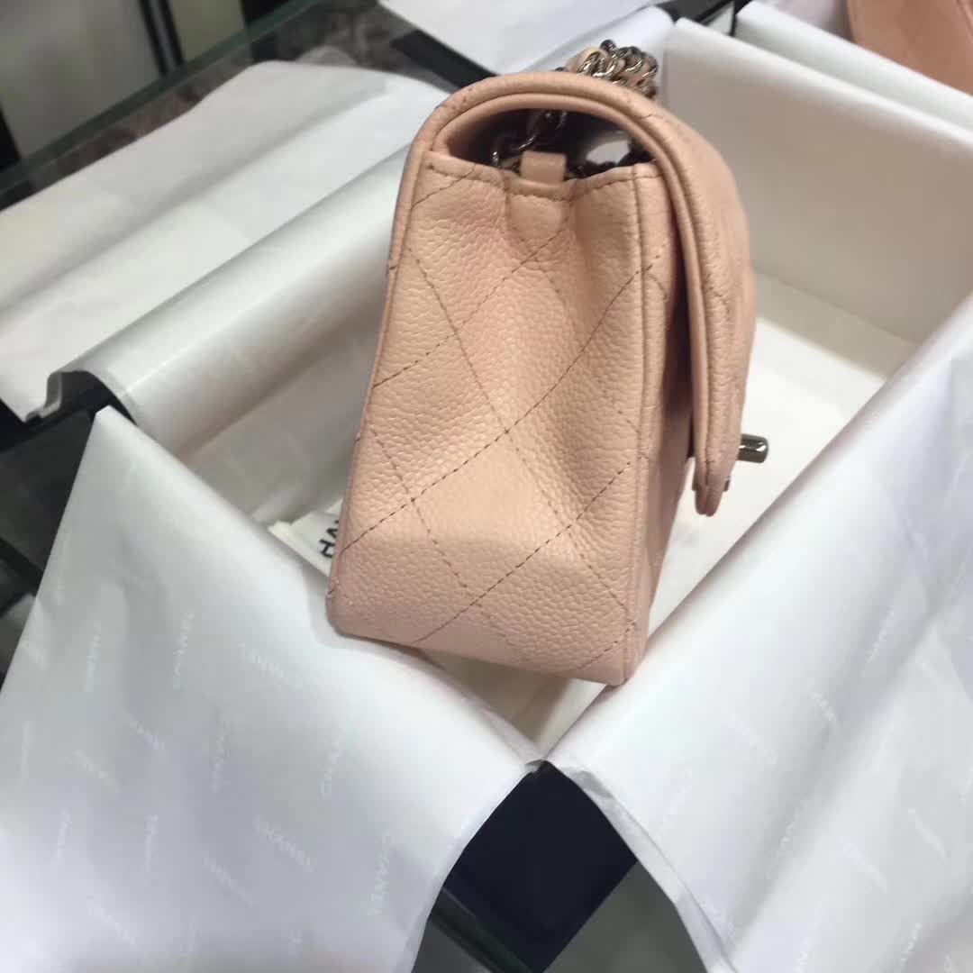 Chanel 香奈儿 Classic Flap 鱼子酱 裸粉色 20cm 银五金 现货