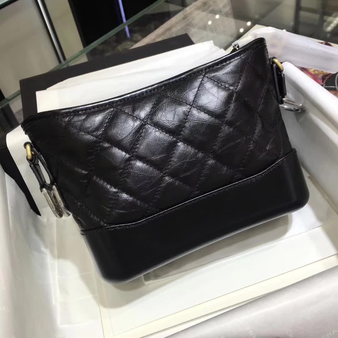 广州白云皮具城  Chanel 香奈儿 流浪包 明星同款 黑色 20cm