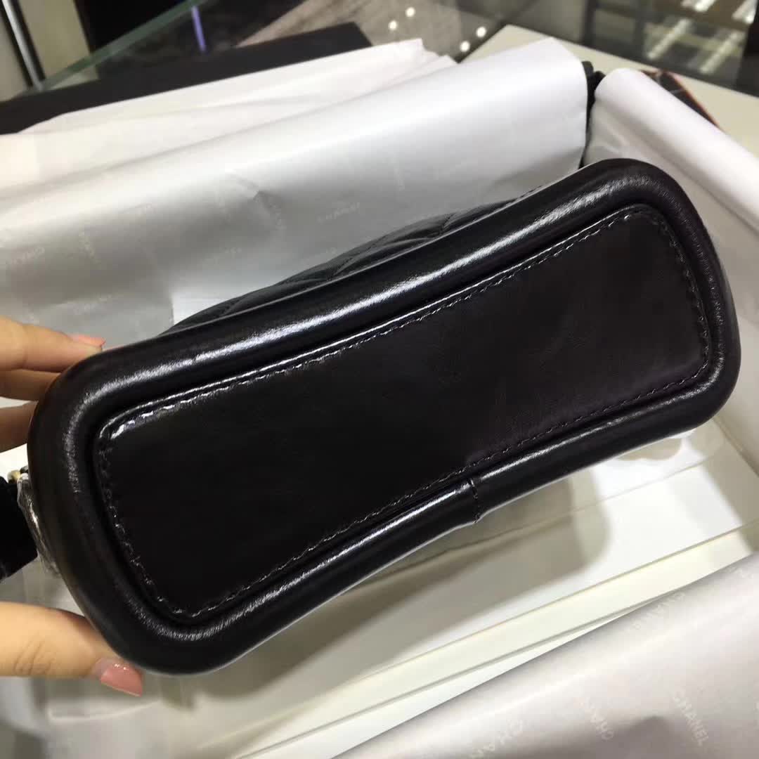 广州白云皮具城  Chanel 香奈儿 流浪包 明星同款 黑色 20cm