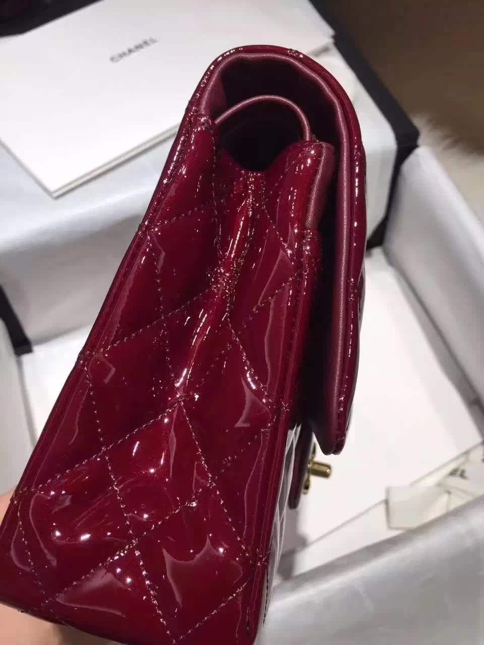 Chanel 香奈儿 Classic Flap 漆皮 酒红 25cm 金五金