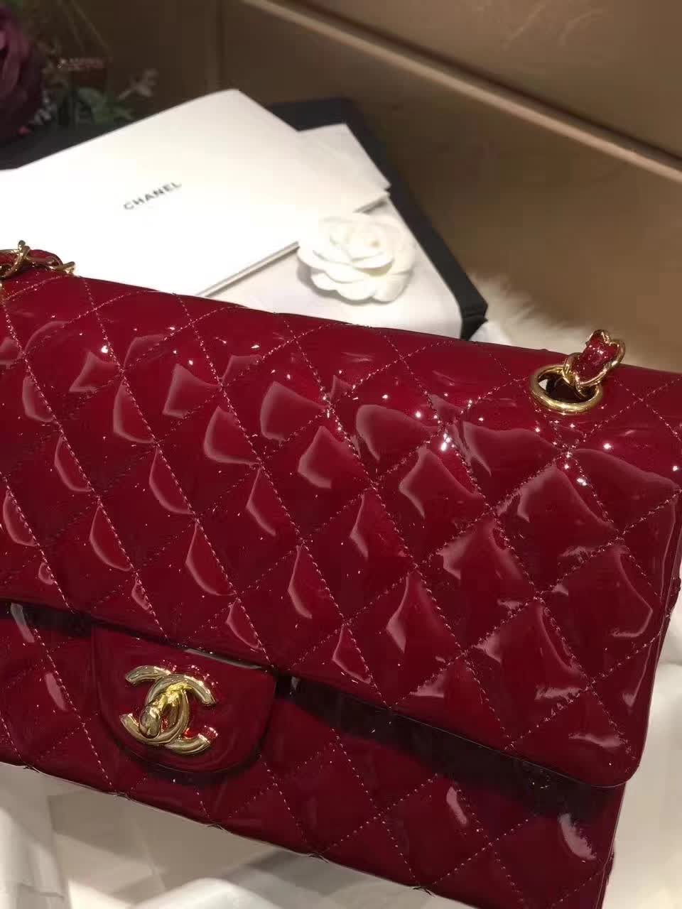 Chanel 香奈儿 Classic Flap 漆皮 酒红 25cm 金五金