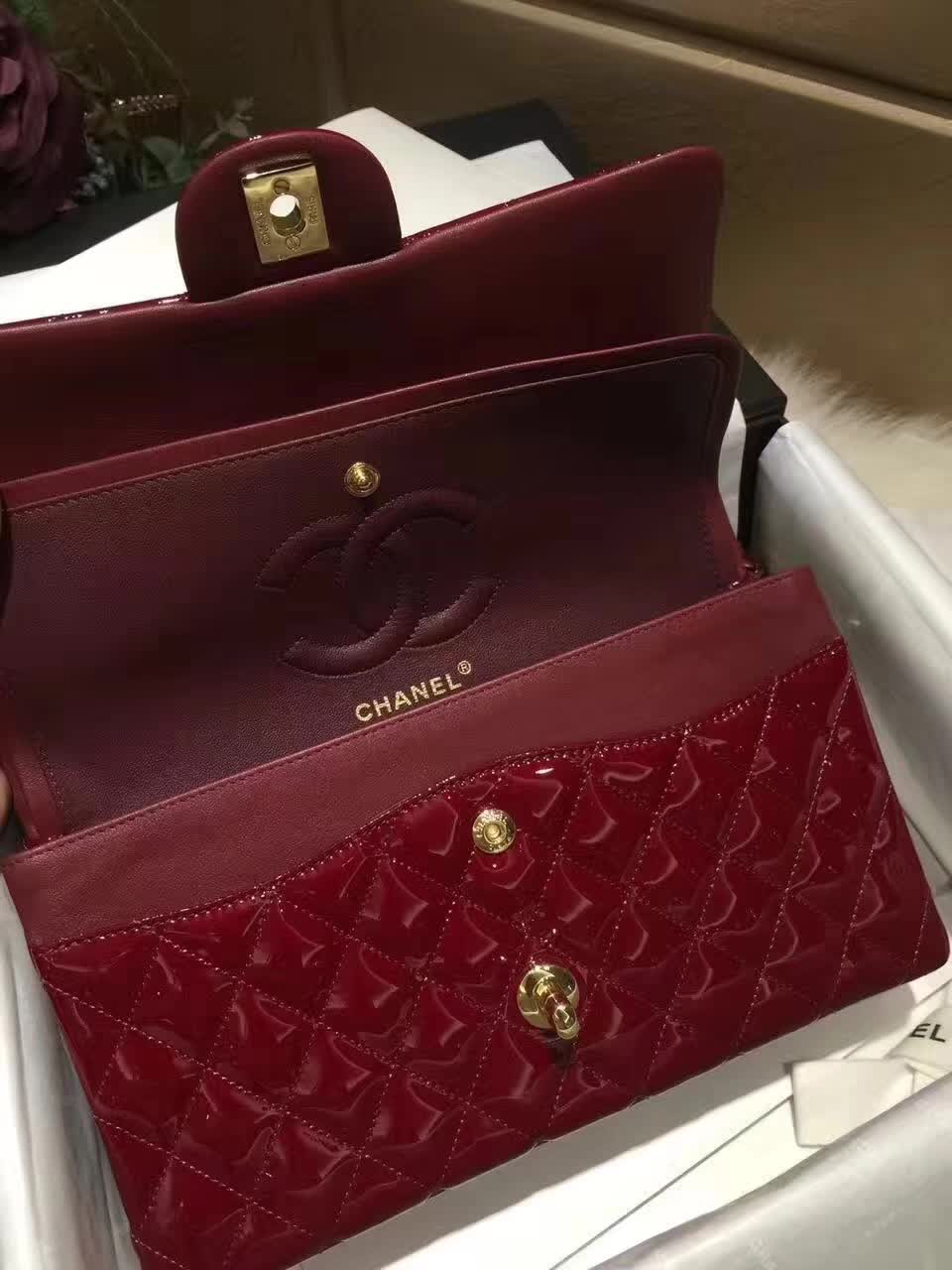 Chanel 香奈儿 Classic Flap 漆皮 酒红 25cm 金五金