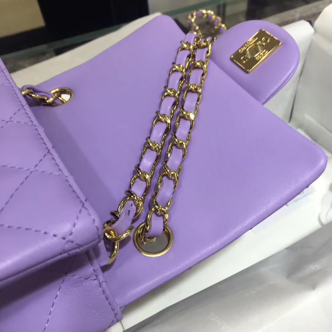 Chanel 香奈儿 Classic Flap 小羊皮 薰衣草紫 17cm 金色五金
