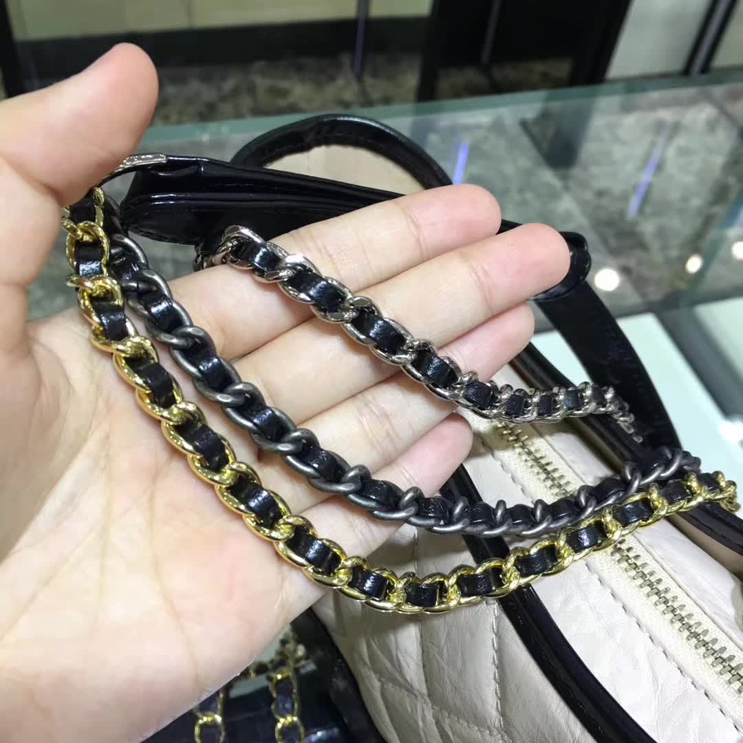 Chanel 香奈儿 流浪包 20cm 杏色 厂家直销 广州白云皮具城