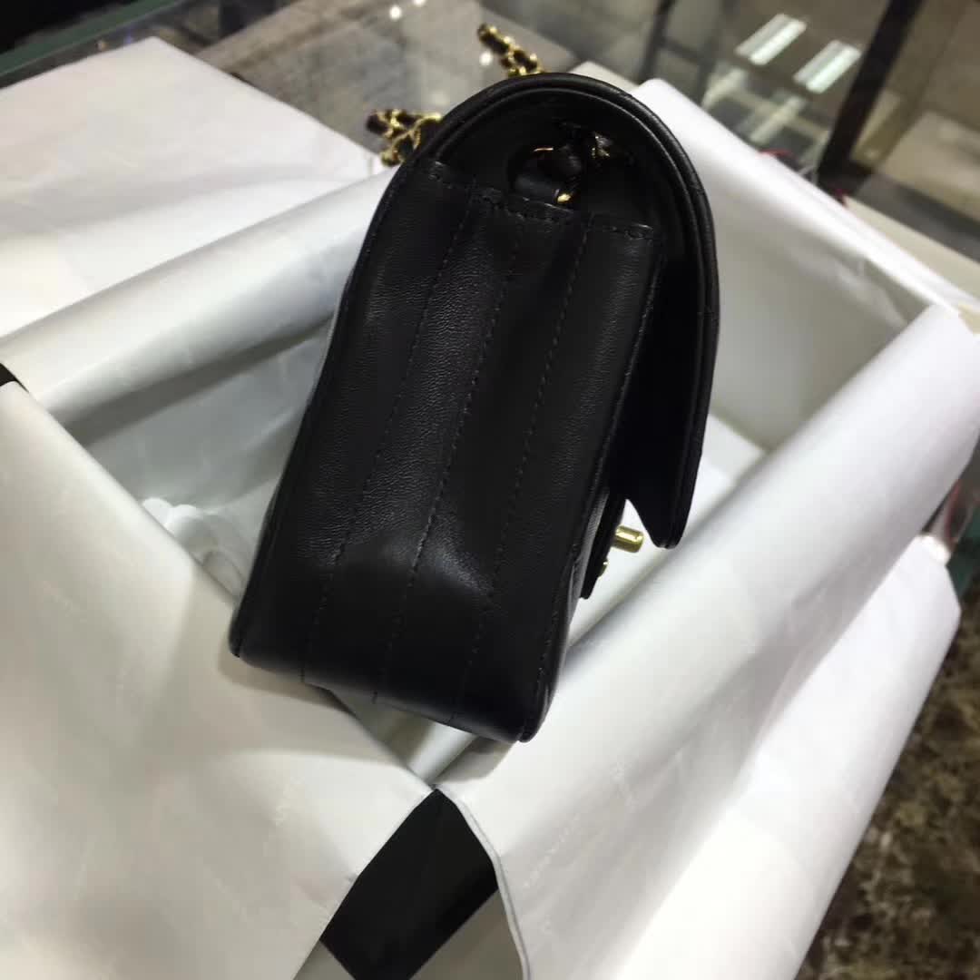 Chanel 香奈儿 V字绣 小羊皮 黑色 25cm 金色