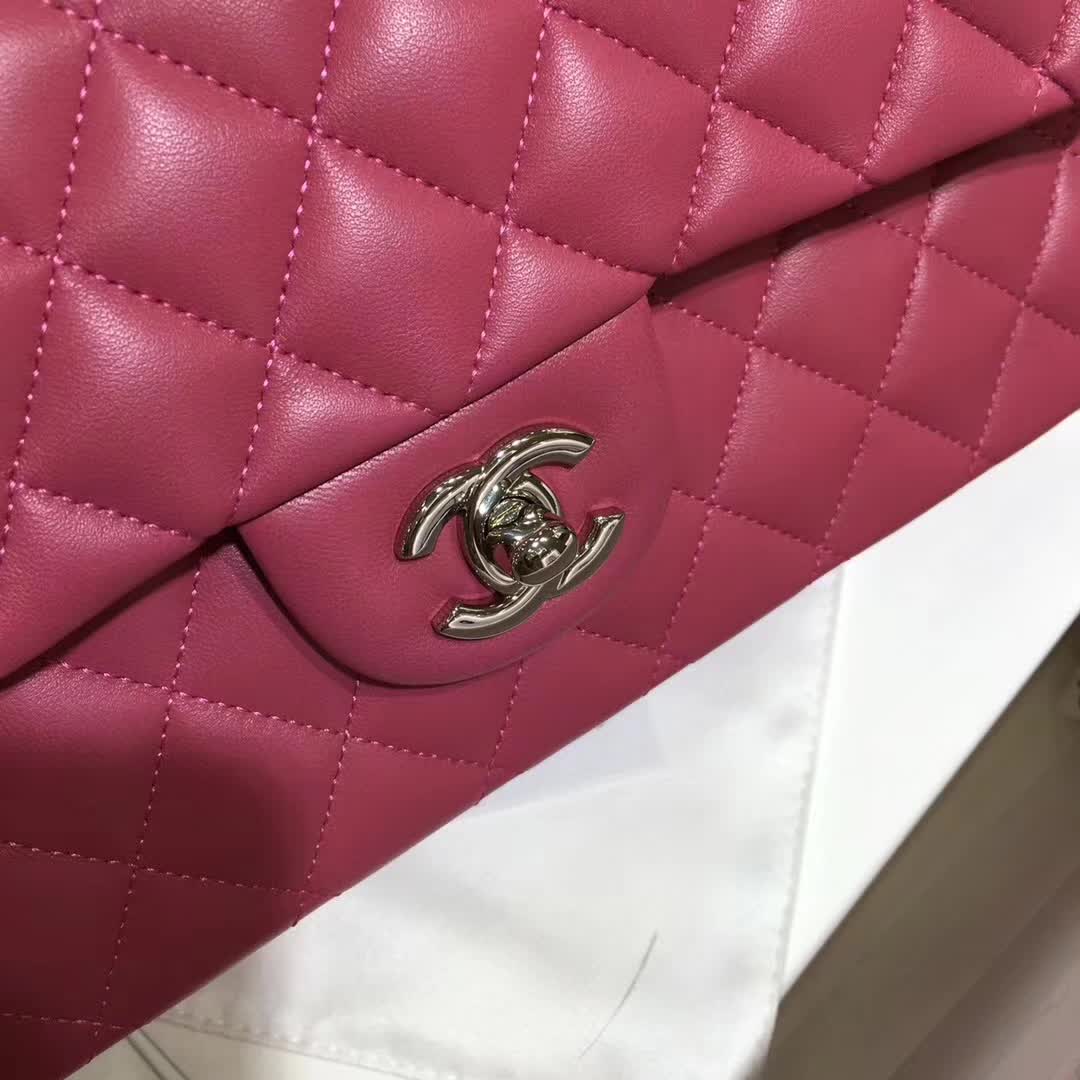 Chanel 香奈儿 Classic Flap 小羊皮 桃粉 25cm 银扣