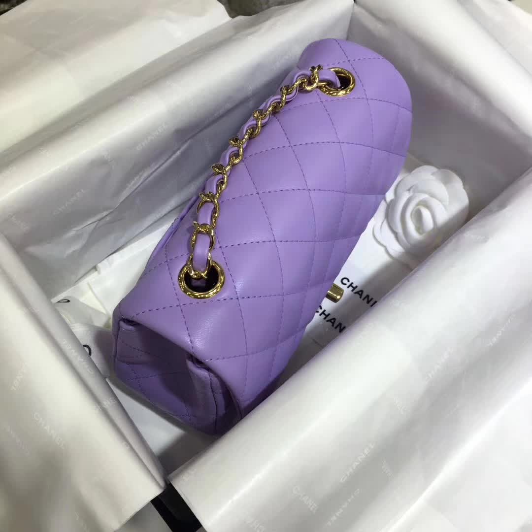 Chanel 香奈儿 Classic Flap 小羊皮 薰衣草 20cm 金（现货）