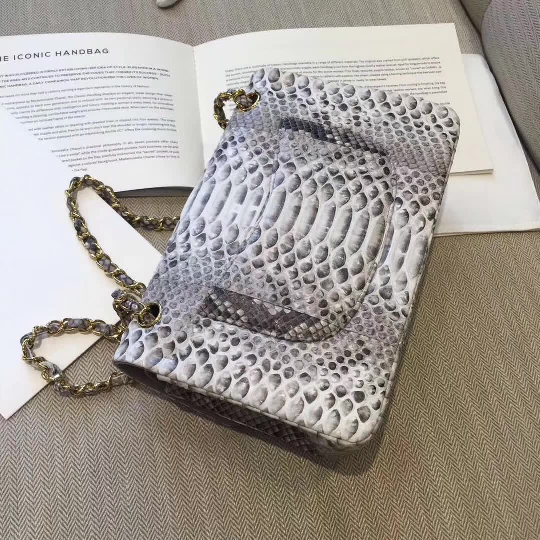 Chanel 香奈儿 Classic Flap 蛇皮 原花色 25cm 金 广州白云皮具城
