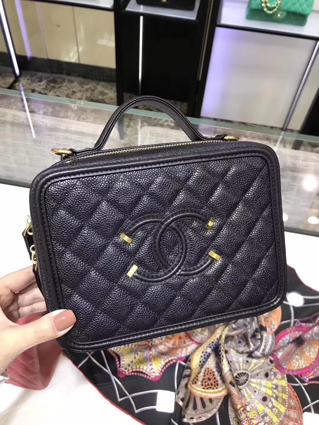 Chanel 香奈儿 小鱼子酱 金扣 广州白云皮具城 