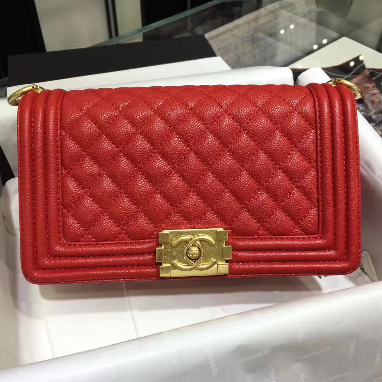 Chanel 香奈儿 Leboy 鱼子酱 大红 25cm 古金