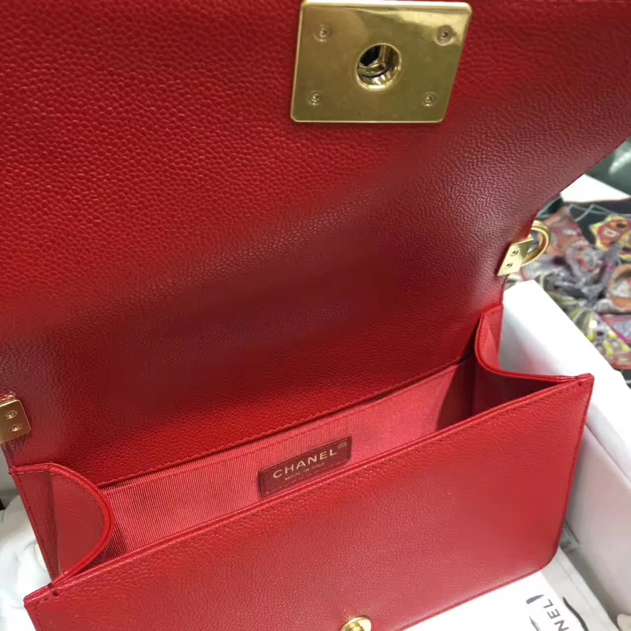 Chanel 香奈儿 Leboy 鱼子酱 大红 25cm 古金