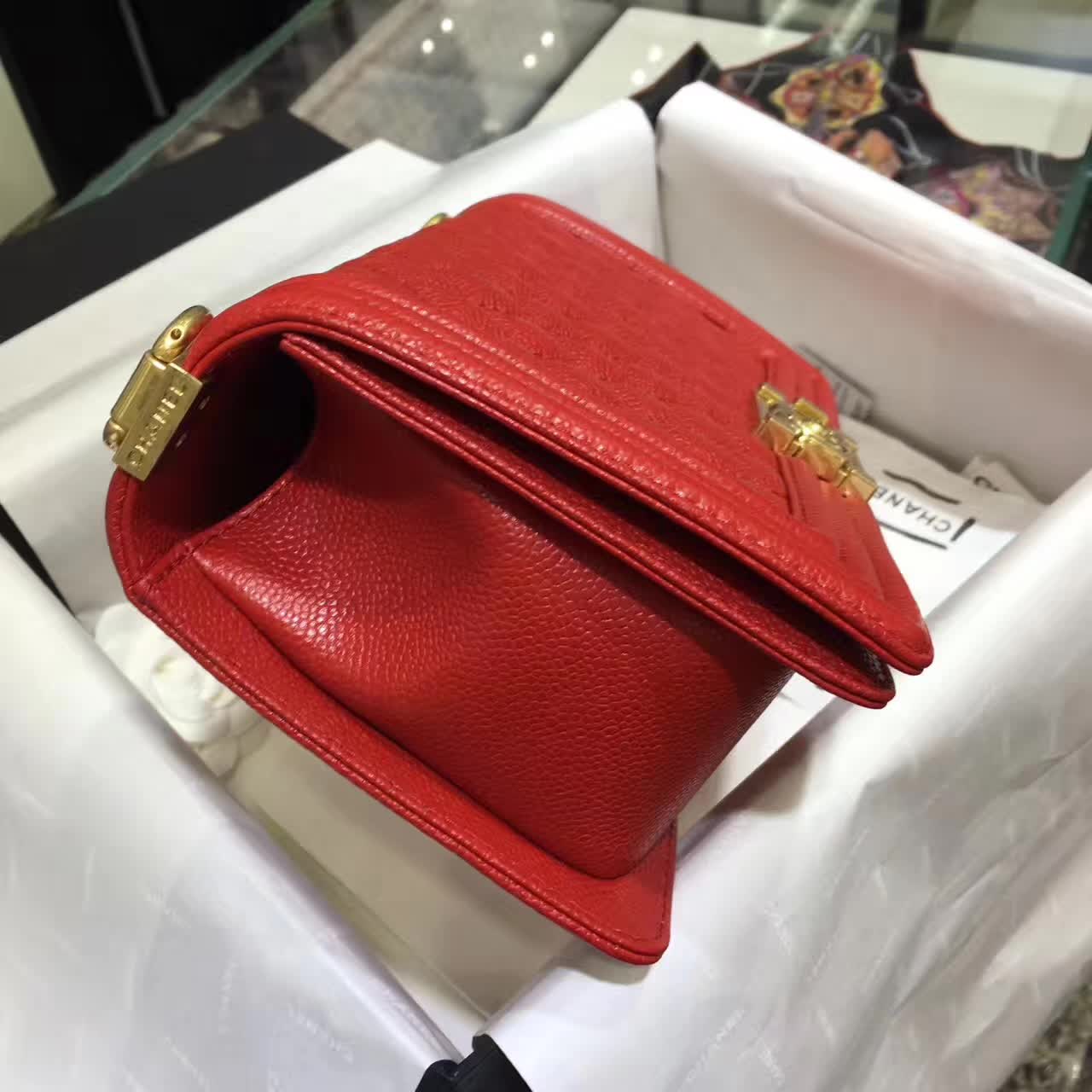 Chanel 香奈儿 Leboy 鱼子酱 大红 25cm 古金