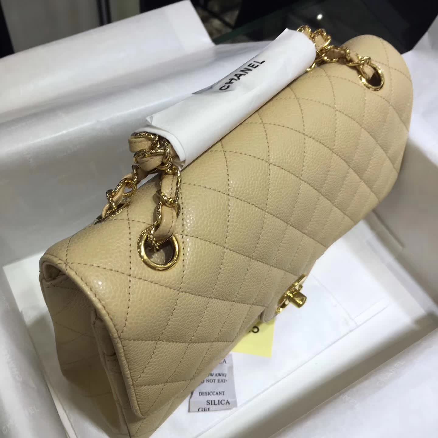 Chanel 香奈儿 Classic Flap 鱼子酱 杏色 25cm 金色五金