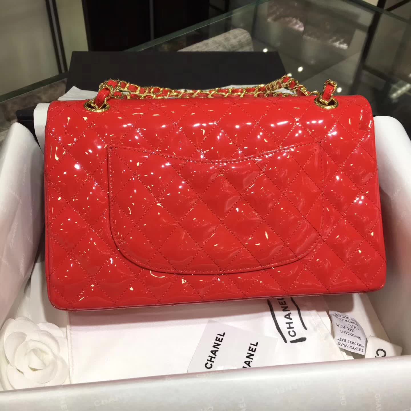 Chanel 香奈儿 Classic Flap 漆皮 大红 25 五金：金