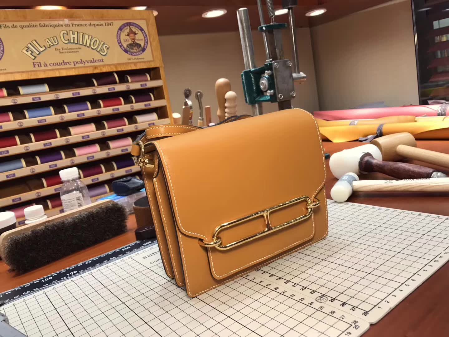 Hermes Roulis mini 19 金棕 gold ck37 爱马仕官网同步 专柜断货颜色