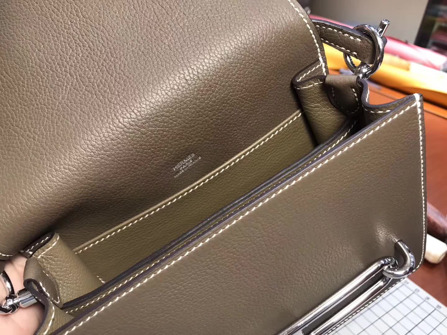 Hermes Roulis mini 19 爱马仕官网同步 专柜断货颜色