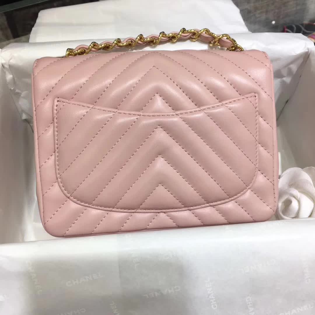 Classic Flap V小羊皮 粉色 17cm 金色五金