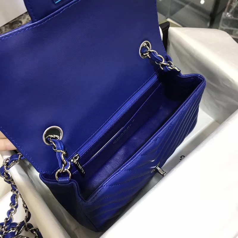 香奈儿 CHANEL Classic Flap V字绣 进口小羊皮 25cm 电光蓝 银扣 少量现货