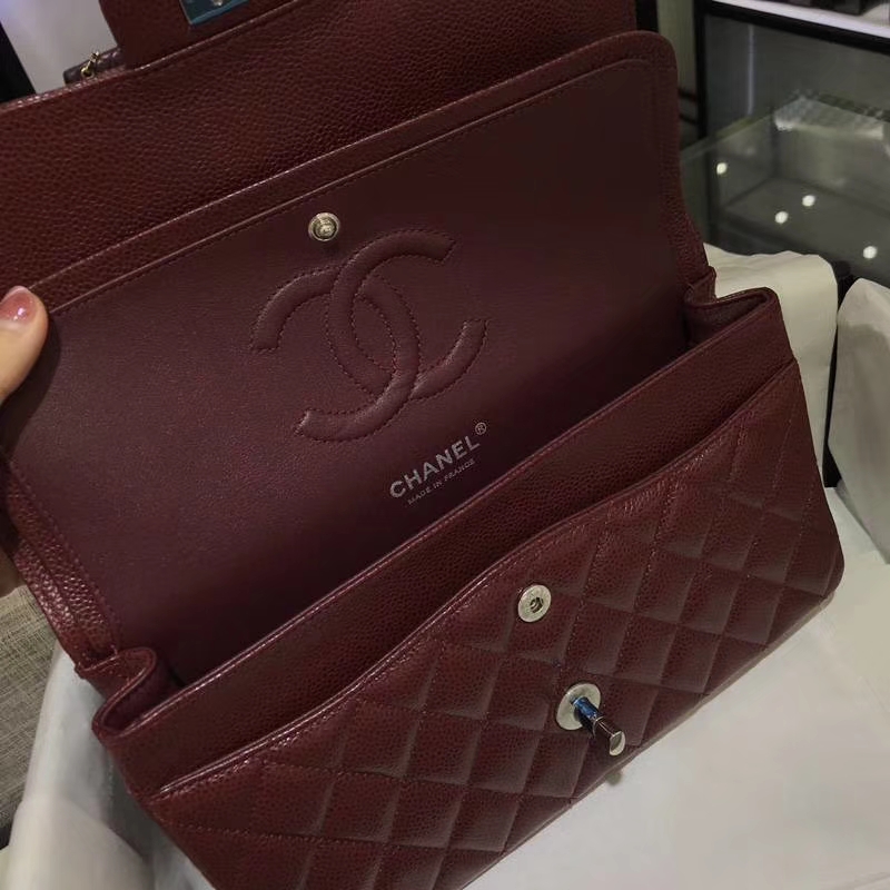 香奈儿 CHANEL Classic Flap Bag  进口鱼子酱 25cm 酒红 银扣 客订出货 少量现货