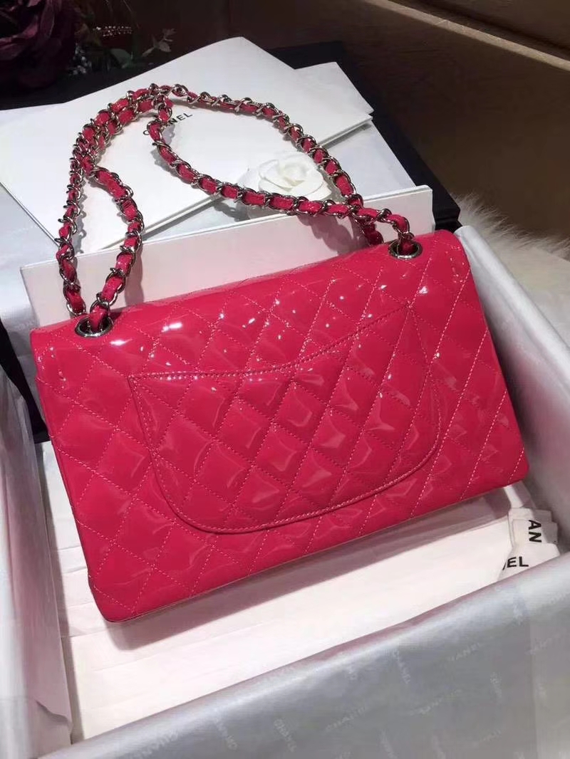 Chanel 香奈儿 Classic Flap Bag  进口漆皮 25cm 感受细节 感受工艺 玫红色 银扣