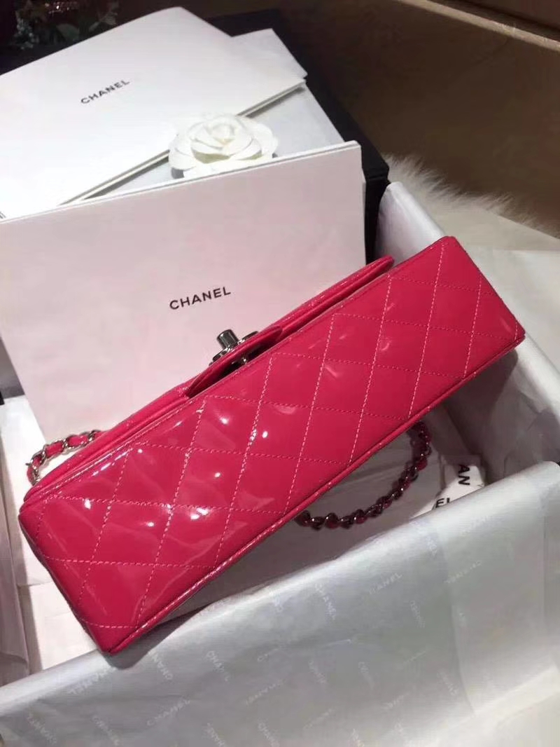 Chanel 香奈儿 Classic Flap Bag  进口漆皮 25cm 感受细节 感受工艺 玫红色 银扣