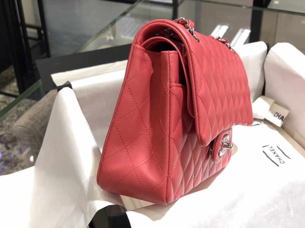 CHANEL 香奈儿 Classic Flap Bag  小羊皮 25cm 西瓜红 金扣 纯正品开发 顶级的工艺 进出专柜无压力