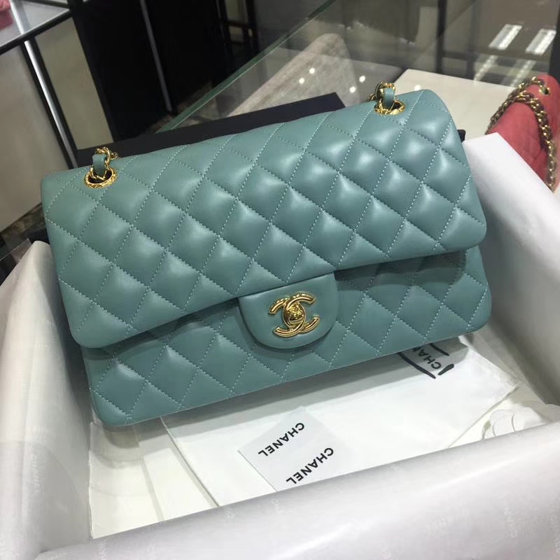 CHANEL 小香 Classic Flap Bag  25cm Medium Size  Imported lamb skin 进口小羊皮 25cm 现货 薄荷绿 金扣