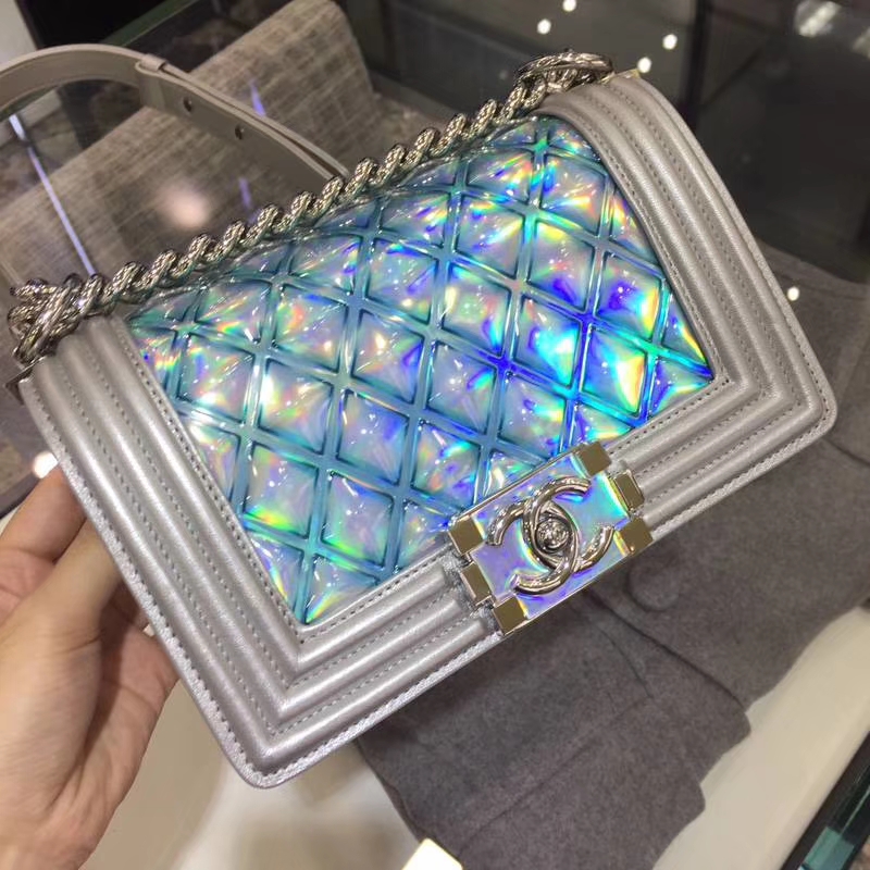 Chanel 香奈儿 Leboy Bag  PVC与小羊皮 20cm 彩扣